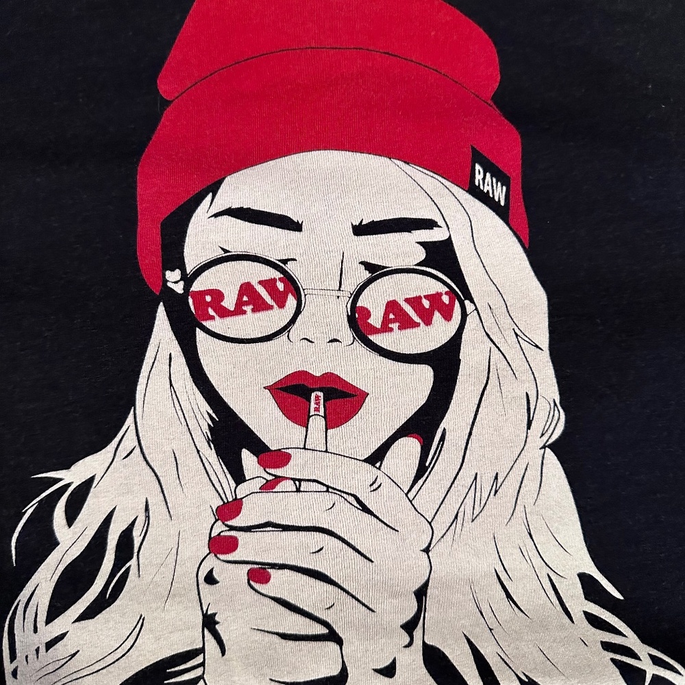 RAW GIRL Size MEDIUM (no tag)